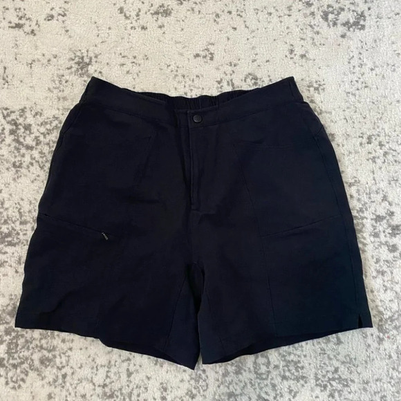 LL Bean shorts hiking cycling black medium - Picture 10 of 11